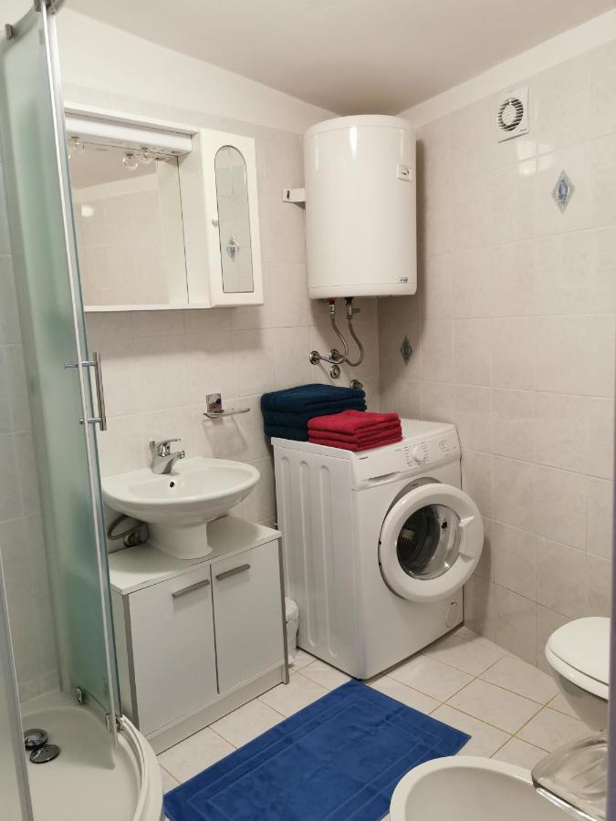 Apartment Mit- Mir Fondole المظهر الخارجي الصورة