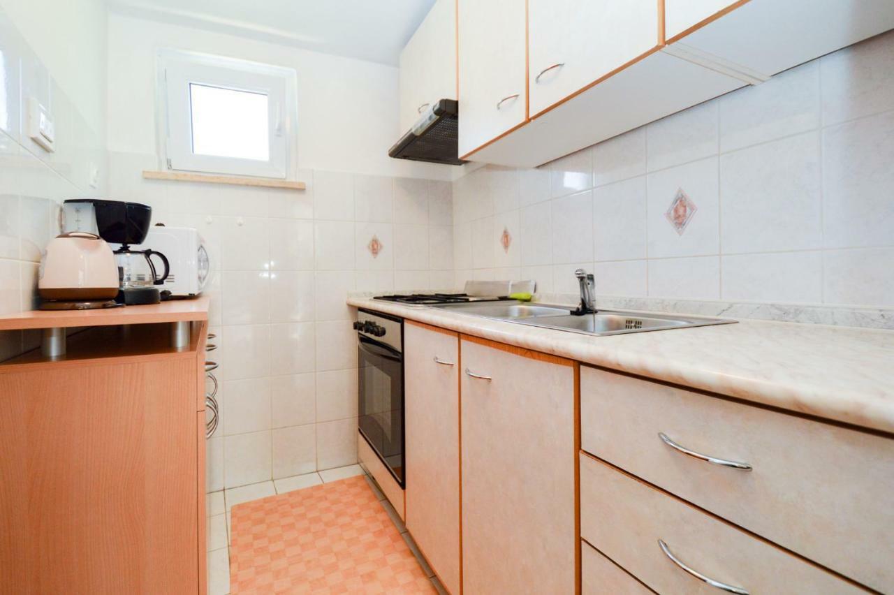 Apartment Mit- Mir Fondole المظهر الخارجي الصورة