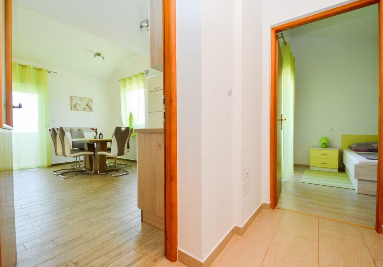 Apartment Mit- Mir Fondole المظهر الخارجي الصورة