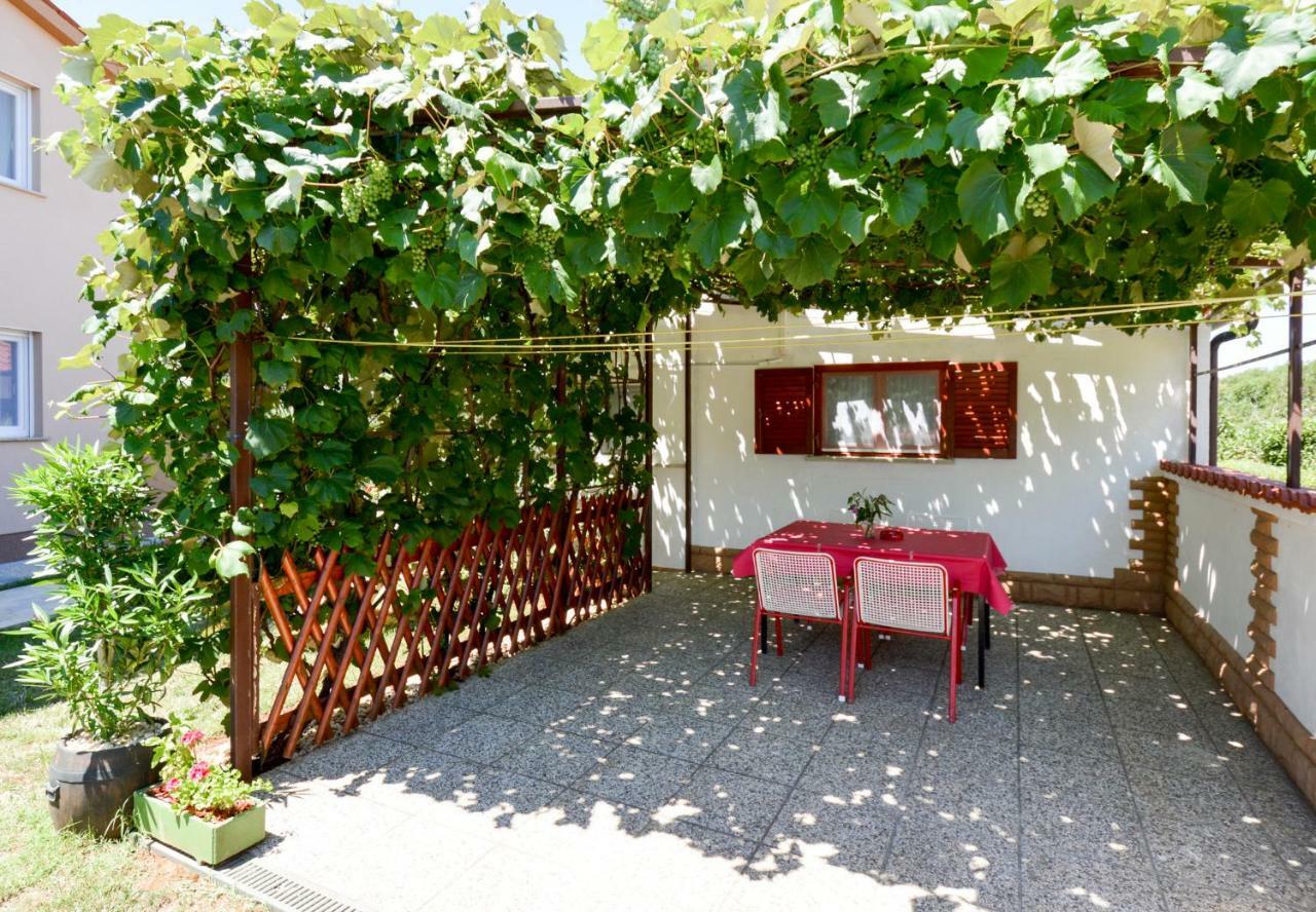 Apartment Mit- Mir Fondole المظهر الخارجي الصورة